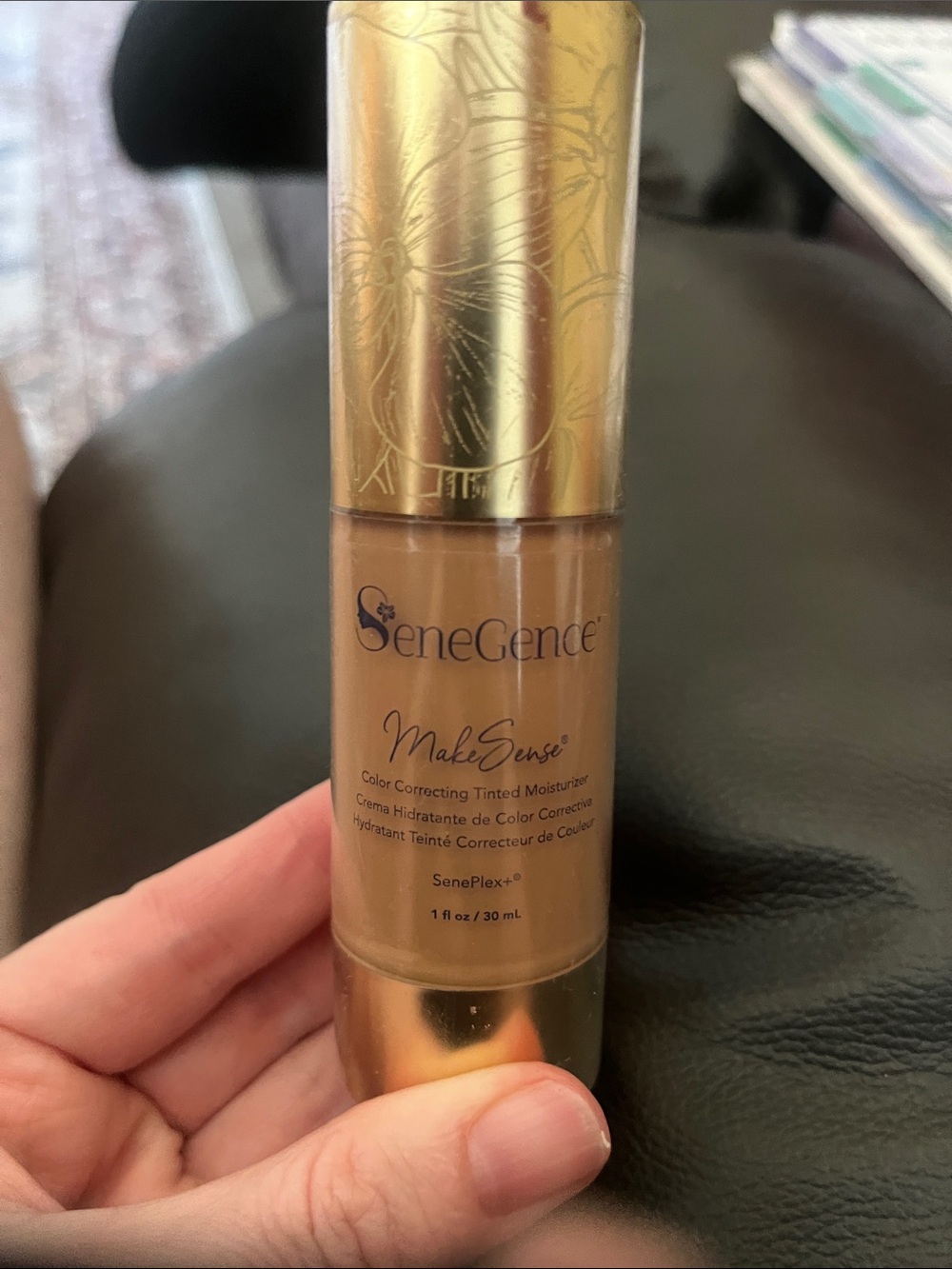 SeneGence MakeSense Tinted Moisturizer in Warm Tan / Gold Accents